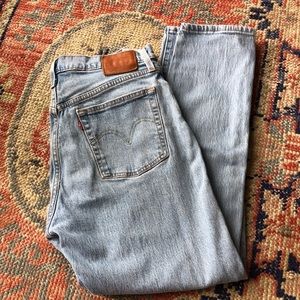 Worn once. Levi’s 501 Stretch Skinny Jeans - 29